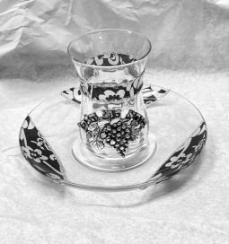 Lily Art Glass Kiddush Cup Becher Black White Floral with Saucer Made in Israel