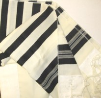 Black Stripes Pure Wool Tallit / Talis 18'' x 72'' By Mishkan Hatchelet